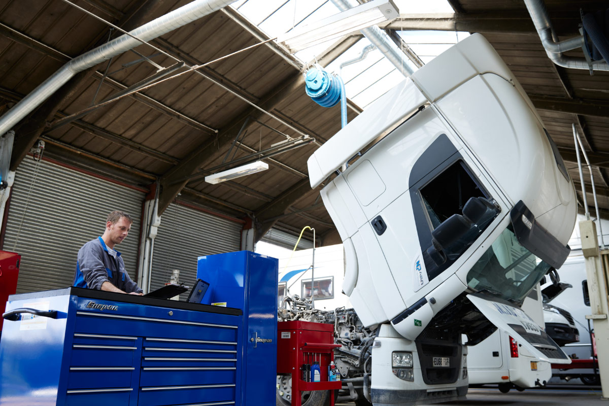 IVECO Truck Servicing